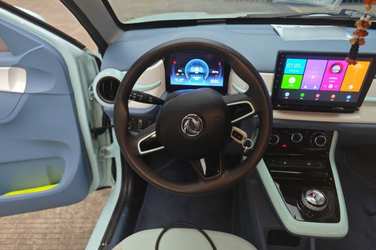 Used Dongfeng NAMMI BOX 2022 Chasing Wind Edition 351 km Advanced Model Steering Wheel