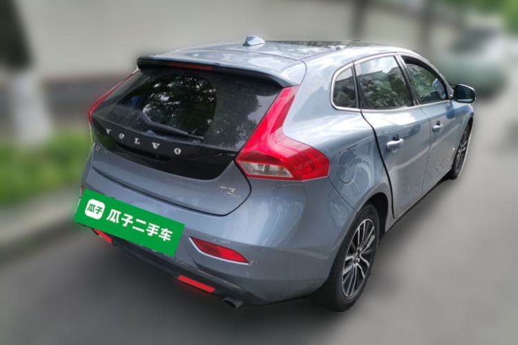 Used Volvo V40 2018 T3 Zhiyi Edition Rear Right 45 Deg