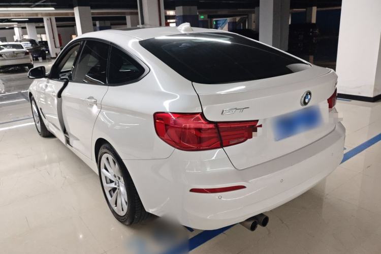 Used BMW 3 Series GT 2019 320i Sport Edition Rear Left 45 Deg