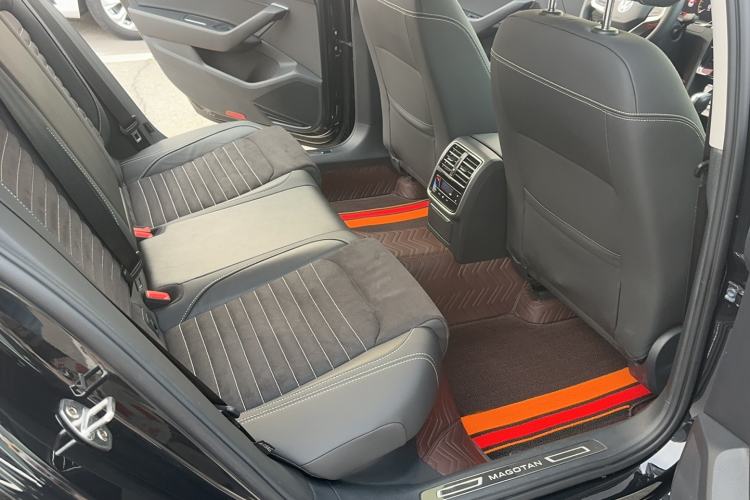 Used Volkswagen Magotan 2020 330TSI DSG Luxury Edition Interior 4