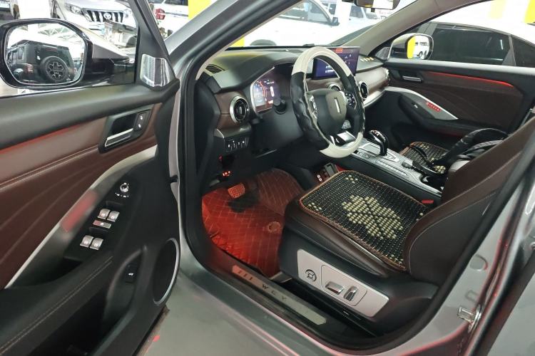 Used Wey VV6 2021 2.0T Two-Wheel Drive Smart Protection+
