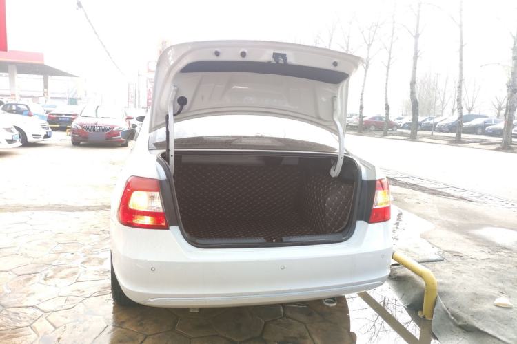 Used Skoda Rapid 2016 1.6L Manual Trend Edition