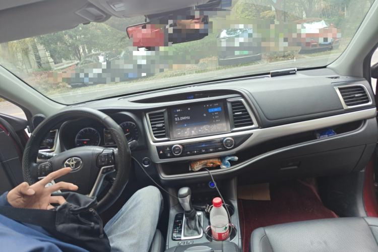 Used Toyota Highlander 2018 2.0T Four-Wheel Drive Prestige Version 7 Seats China VI Standard
