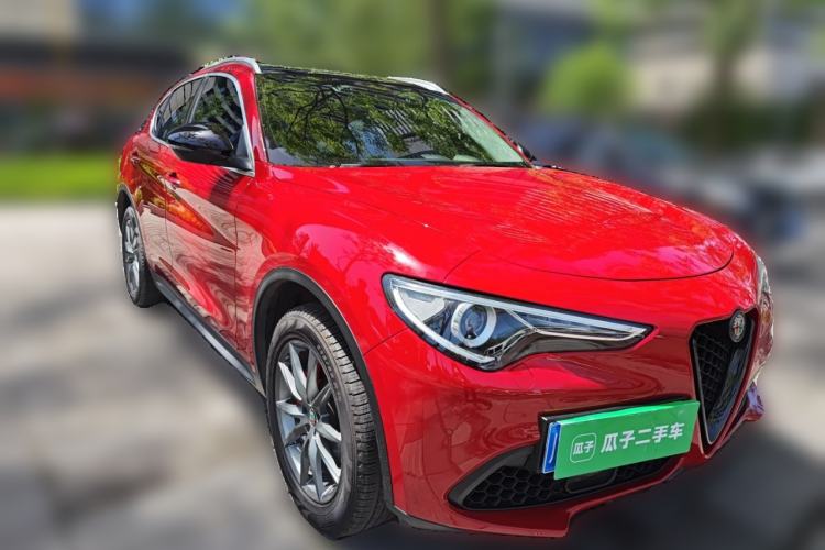 Used Alfa Romeo Stelvio 2017 2.0T 200HP Luxury Edition
