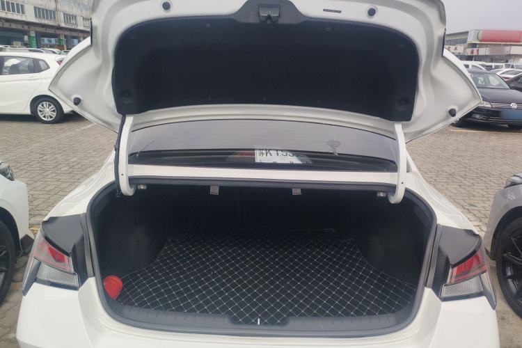 Used Hyundai Elantra 2021 240TGDi DCT TOP Flagship Edition
