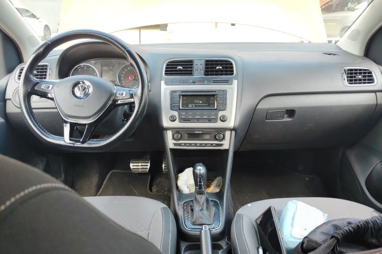 Used Volkswagen Polo 2016 1.6L Cross Polo Automatic