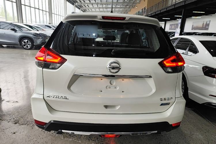 Used Nissan X-Trail 2017 2.0L CVT Comfort Edition 2WD Rear