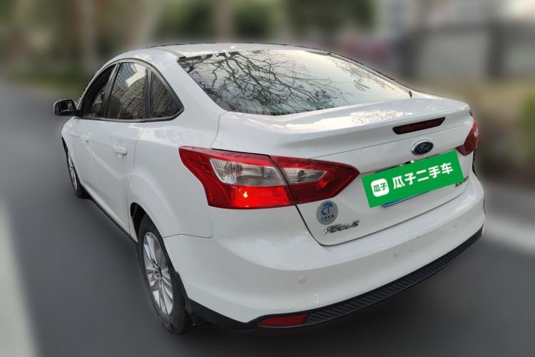 Used Ford Focus 2012 Sedan 1.6L Automatic Comfort Model
