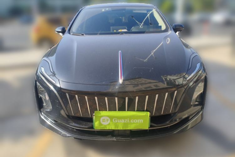 Used Hongqi E-QM5 2022 431 km Charge & Enjoy Edition