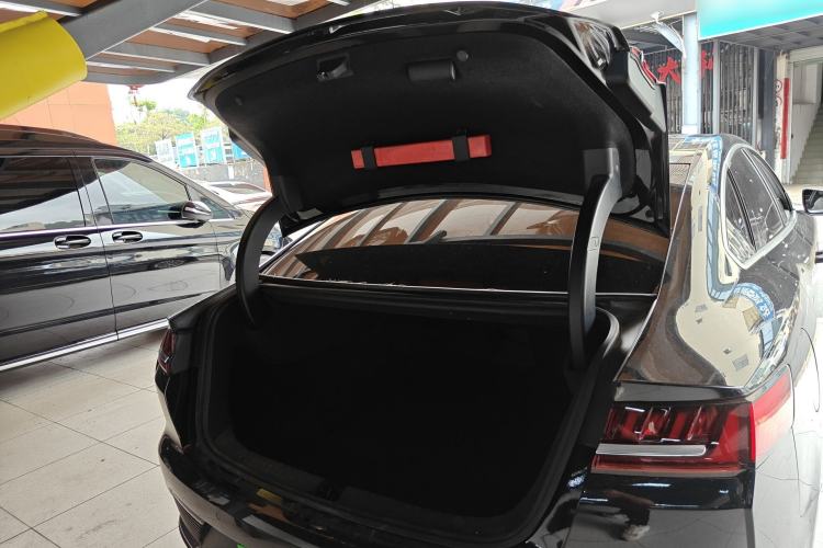 Used BYD Han 2020 EV Long-Range Luxury Model