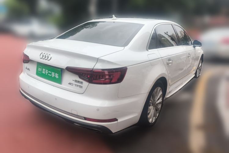 Used Audi A4L 2019 40 TFSI Ambition Version China V