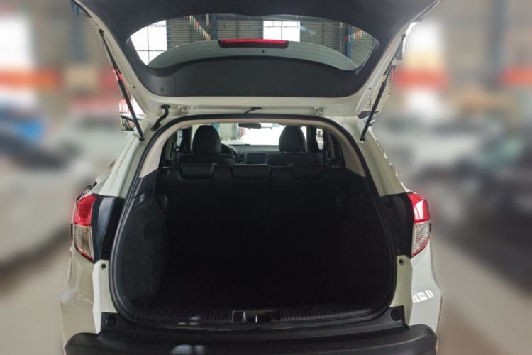 Used Honda Vezel 2020 1.5L CVT Pioneer Edition