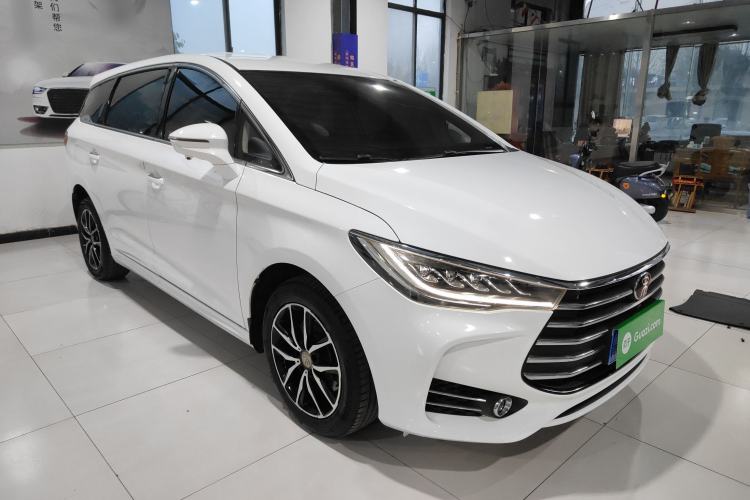 Used BYD Song MAX 2017 1.5T Automatic Smart Connect Luxury 7-Seater
