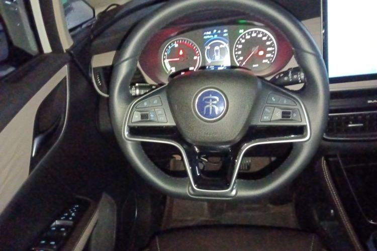 Used BYD Song MAX New Energy 2022 DM-i 105KM Flagship Model
