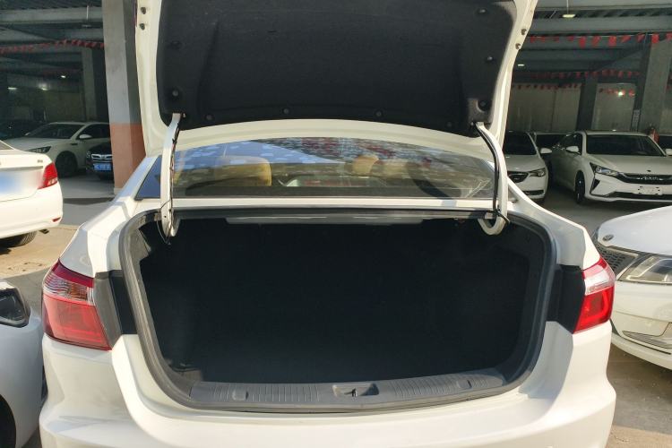 Used Changan Alsvin V7 2016 1.6L Manual Enjoyment Model China V Standard
