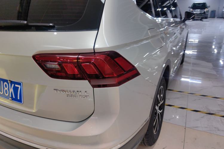 Used Volkswagen Tiguan L 2017 330TSI Automatic Two-Wheel Drive Comfort Edition