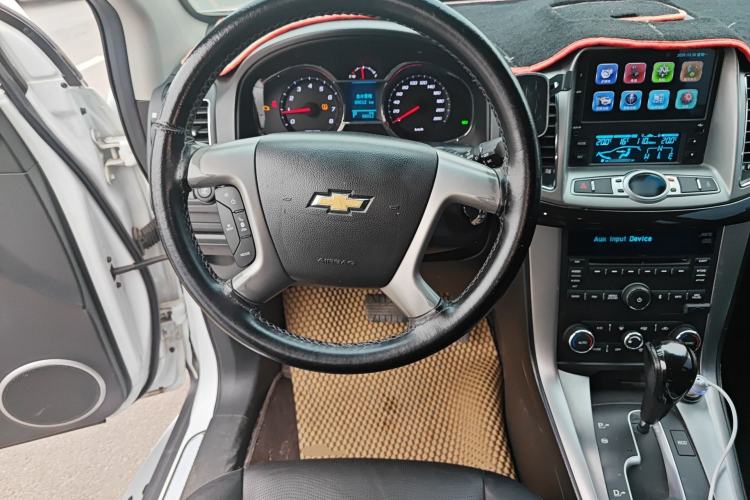 Used Chevrolet Captiva 2017 2.4L Two-Wheel Drive Luxury Edition 7 Seats Steering Wheel