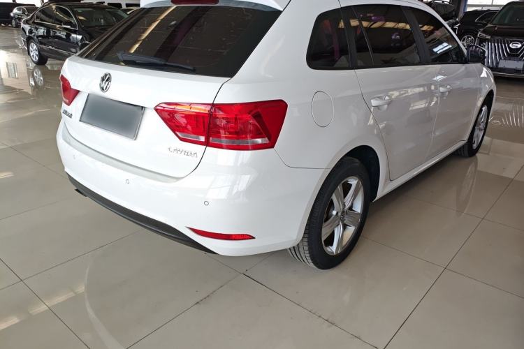 Used Volkswagen Gran Lavida 2017 1.6L Automatic Fashion Edition Rear Right 45 Deg