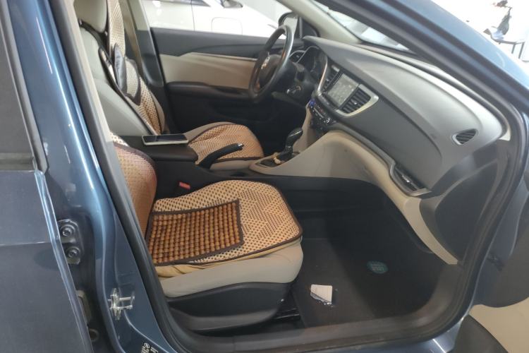 Used Buick GT 2015 15N Automatic Elite Version
