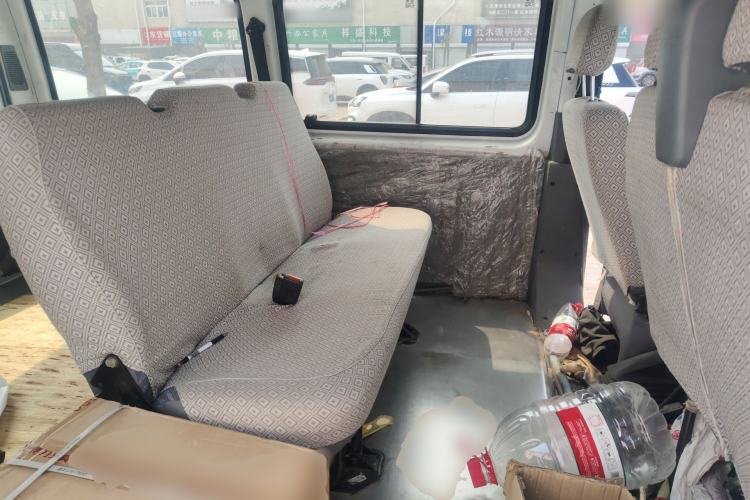 Used Ford Classic Transit 2013 2.8T Diesel Logistics Model with Short Wheelbase and Mid-Roof JX493ZLQ4