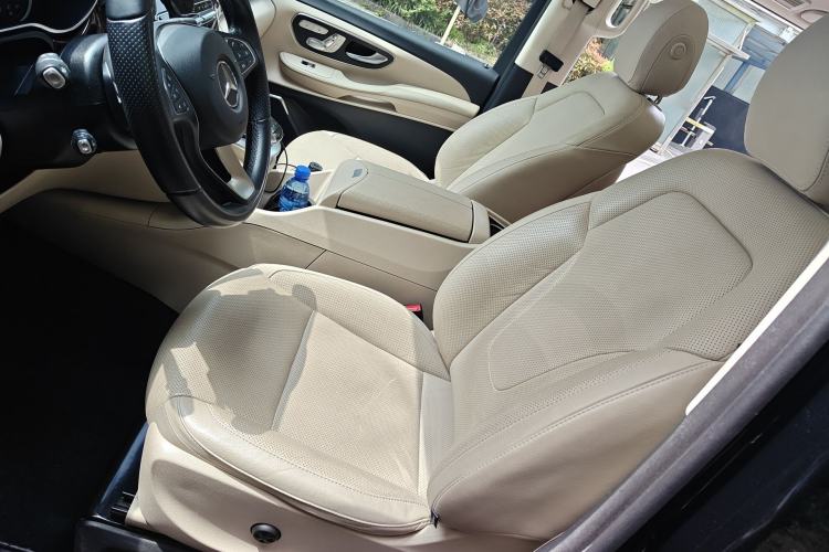 Used Mercedes-Benz V-Class 2018 V 260 L Prestige Extended Version China VI Left Front Seat