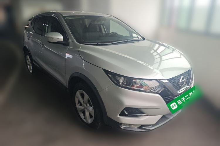 Used Nissan Qashqai 2019 2.0L CVT Smart Enjoyment Version Front Right 45 Deg