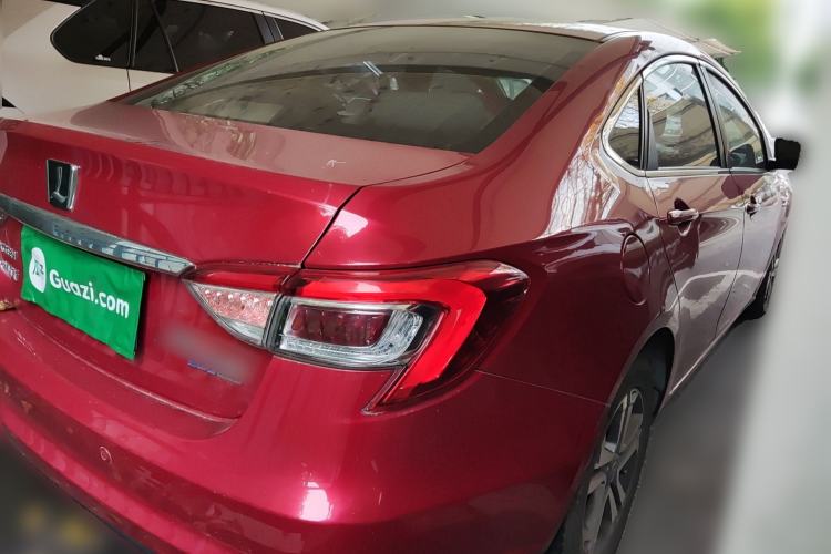 Used Luxgen 5 2016 1.8T Automatic ZhiZun Model Rear Right 45 Deg