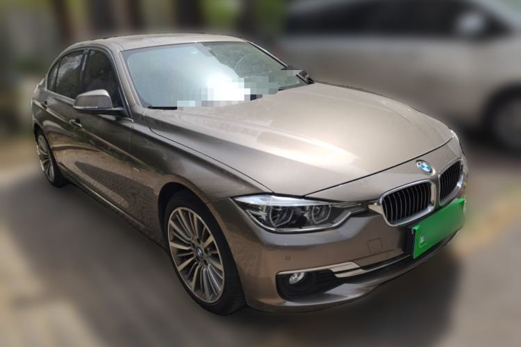 Used BMW 3 Series 2018 320Li Leading Luxury Package Front Right 45 Deg