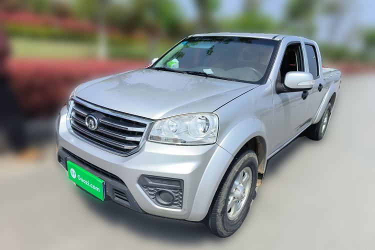 Used Great Wall Wingle 5 2017 2.0T European Version Diesel Two-Wheel Drive Advanced Large Double-Cab GW4D20E