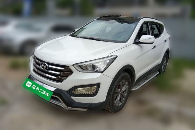 Used Hyundai Santa Fe 2013 2.4L Automatic Two-Wheel Drive Smart Version