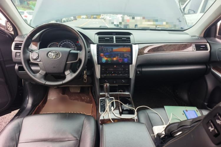 Used Toyota Camry 2016 2.0G 10th Anniversary Leading Edition
