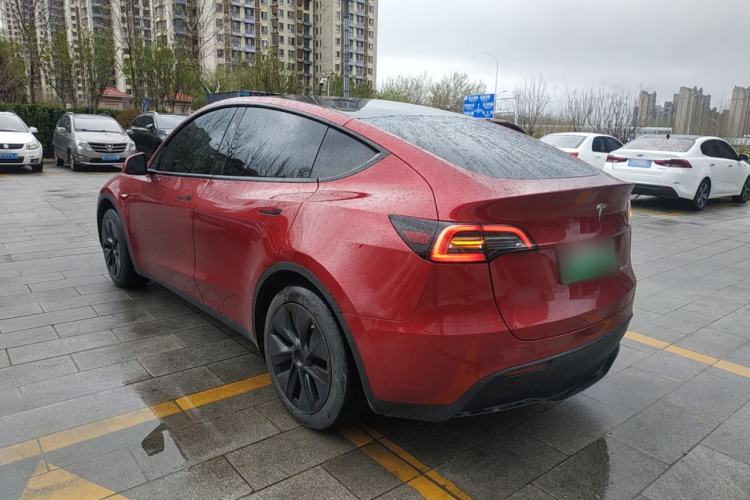 Used Tesla Model Y 2024 Rear-Wheel-Drive Version Rear Left 45 Deg