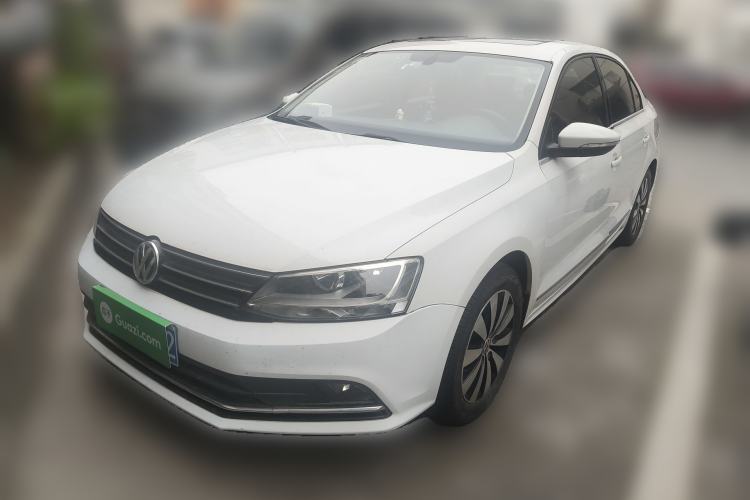 Used Volkswagen Sagitar 2018 1.6L Manual Comfort Model