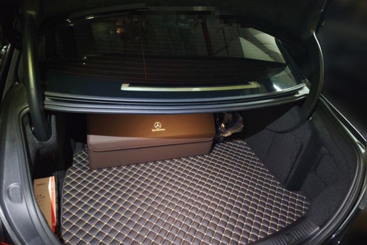 Used Mercedes-Benz E-Class 2023 Updated E 300 L Luxury Edition Trunk