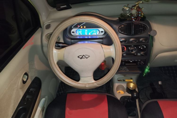 Used Chery QQ3 2012 Stylish Edition 1.0L Manual Start-Up Model Steering Wheel