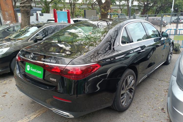 Used Mercedes-Benz E-Class 2024 Refresh E 300 L Stylish Edition
