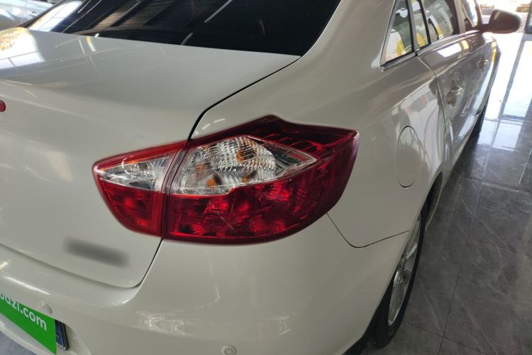 Used Haima M6 2015 1.5T CVT Sporty Smart Model
