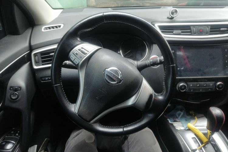 Used Nissan Qashqai 2016 2.0L CVT Luxury Edition