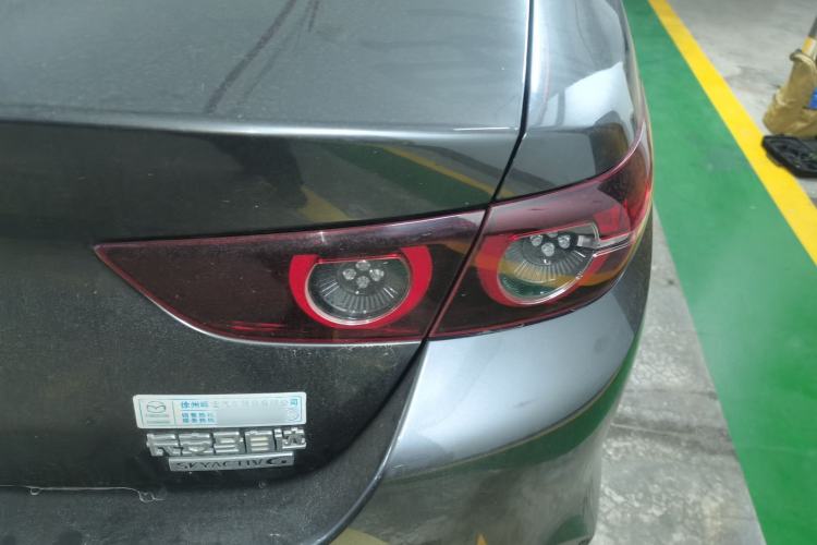 Used Mazda 3 Axela 2021 2.0L Automatic Zhiya Edition
