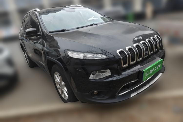 Used Jeep Cherokee 2016 2.4L Professional Smart Version