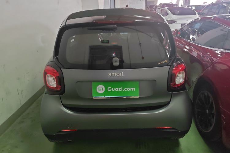 Used smart fortwo 2018 1.0L 52kW Hardtop Dynamic Version China V
