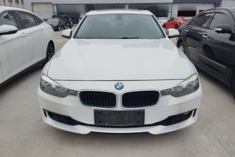 Used BMW 3 Series 2015 320i Active Edition

