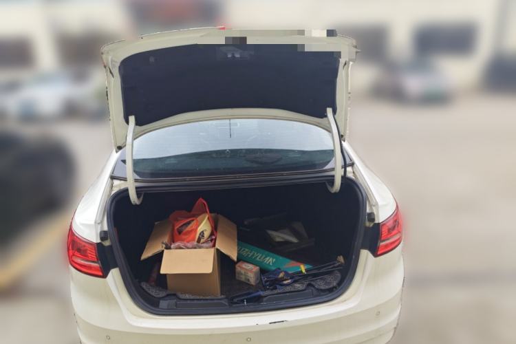 Used Ford Escort 2017 Happiness Edition 1.5L Automatic Fashion Version
