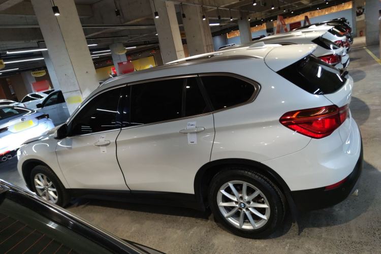 Used BMW X1 2016 sDrive18Li Fashion Model Exterior 3