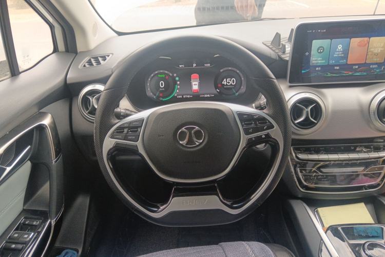Used BAIC Beijing EU5 2018 R550 Smart Trend Edition Steering Wheel