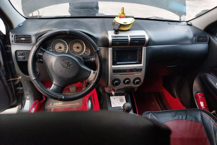 Used FAW Senya S80 2011 1.5L Manual 7-Seater Urban Elite Edition
