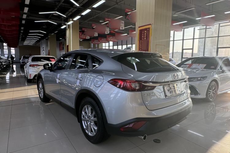 Used Mazda CX-4 2016 2.0L Automatic 2WD Blue Sky Dynamic Edition Exterior 3