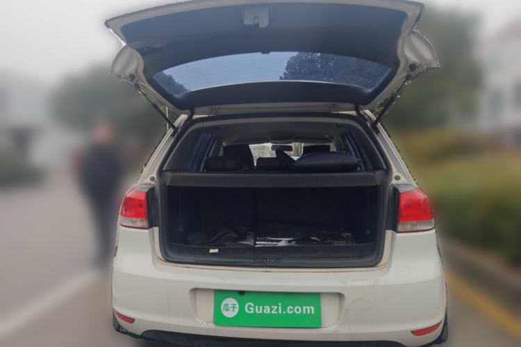 Used Volkswagen Golf 2012 1.6 Manual Fashion Edition