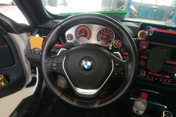 Used BMW 4 Series 2014 428i Convertible Sport Design Package Steering Wheel