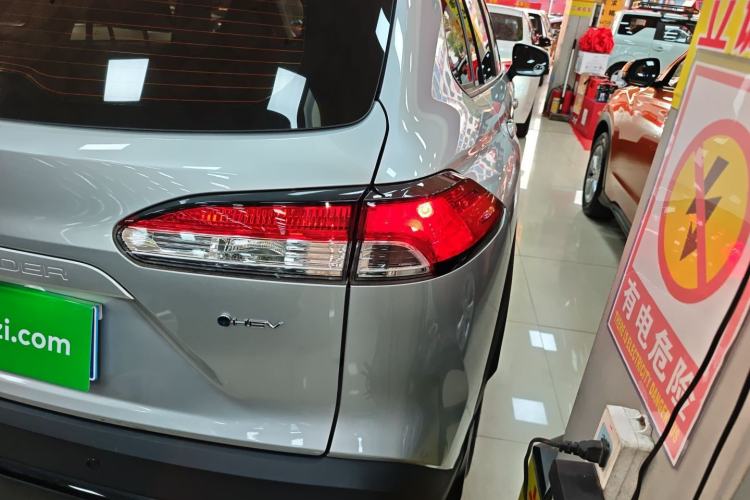 Used Toyota FRONTLANDER 2024 2.0L Smart Electric Hybrid Dual-Engine Leading Edition